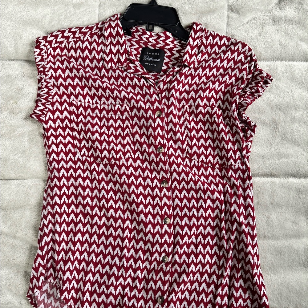 ⚠️Baccini Red and White Patterned Blouse⚠️